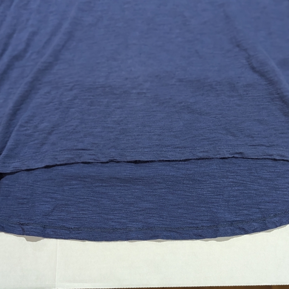 Chico's Ultimate Tee blue relaxed fit high low shirt size 2 (M) cotton/modal - Picture 2 of 10